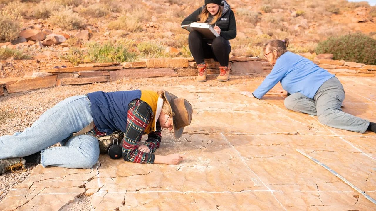 People looking for fossils. The Prairie Hotel, South Australia